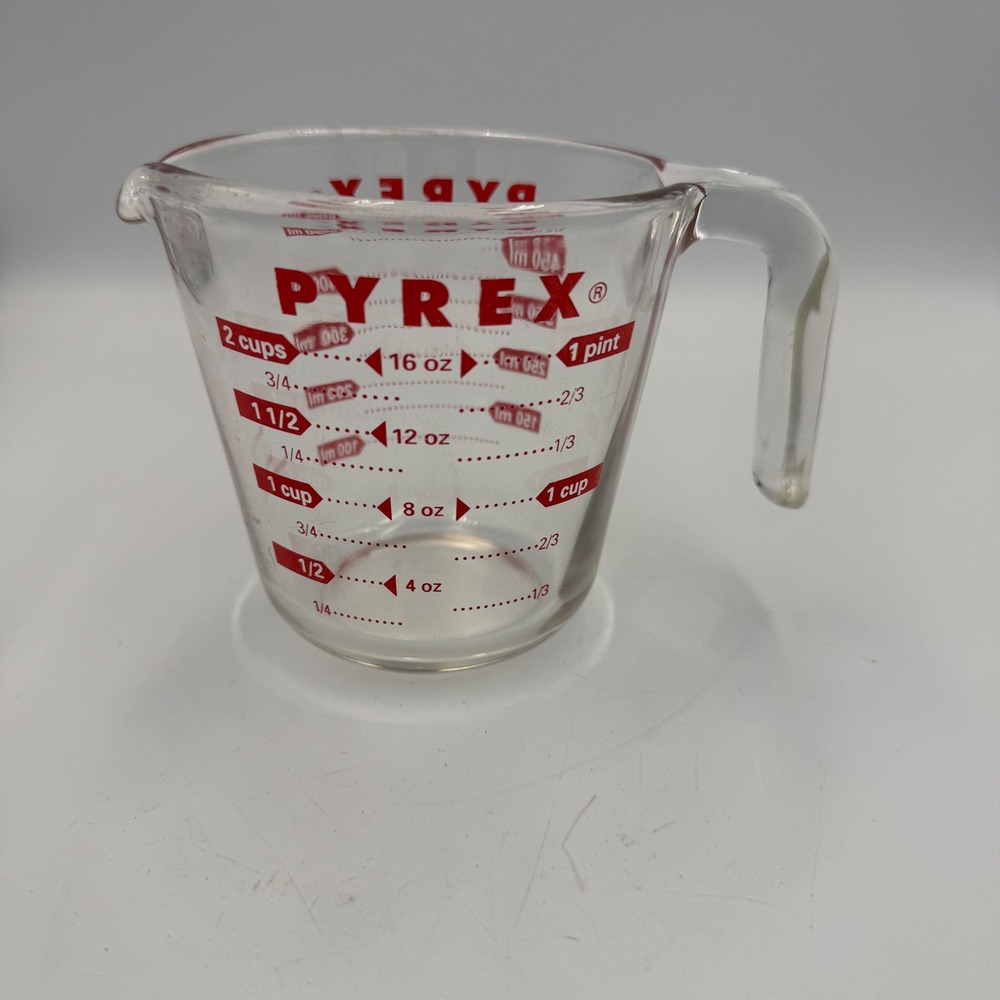 Vintage Pyrex 2 Cup Glass Measuring Cup 500ml Red Lettering Made in USA